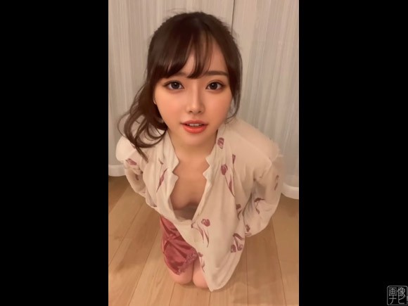 削除注意】youtuberさん、ちくび丸見え - パンチラが好き