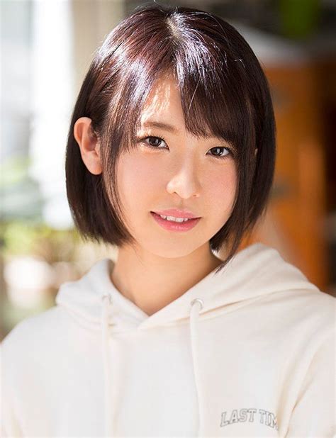 SM女優＝ ロリ顔スレンダー、精神的マゾ女優 裕木まゆ プロフィール・AV女優 裕木まゆ