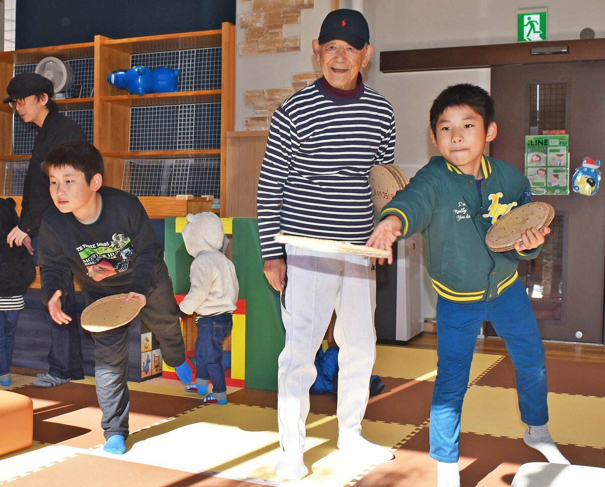 両丹日日新聞：【速報】衆院選 福知山市の開票作業で数合わず結了大幅遅れ | ニュース