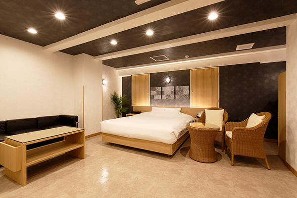 HOTEL555 秦野 -