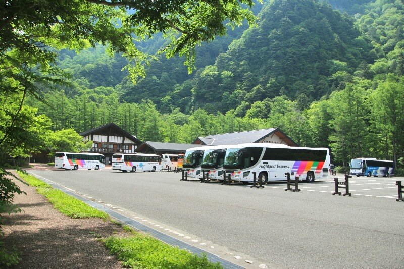 上高地】駐車場・シャトルバス・最短のガソリンスタンドはココ！ | trip U log