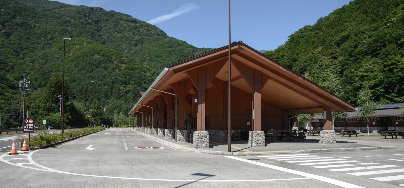 沢渡地区市営第３駐車場の現況（冬季閉鎖中） - 松本市営沢渡各駐車場の情報