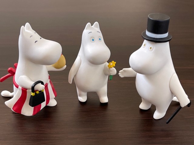 MOOMINムーミン公式ファンブック スナフキンのバッグ&パスケース付き -