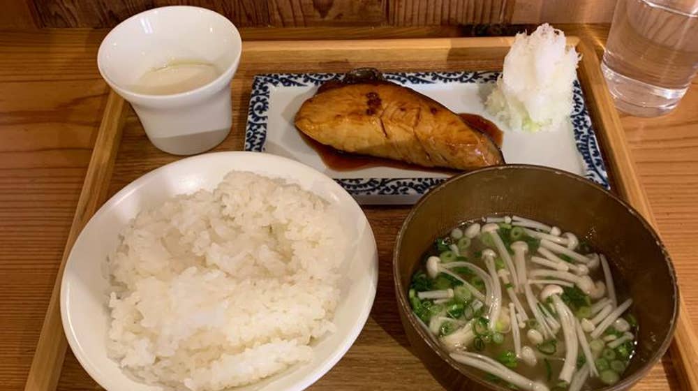 カリッカリ鶏唐揚げ定食＠江古田らんたん（江古田） - 練馬・桜台情報局