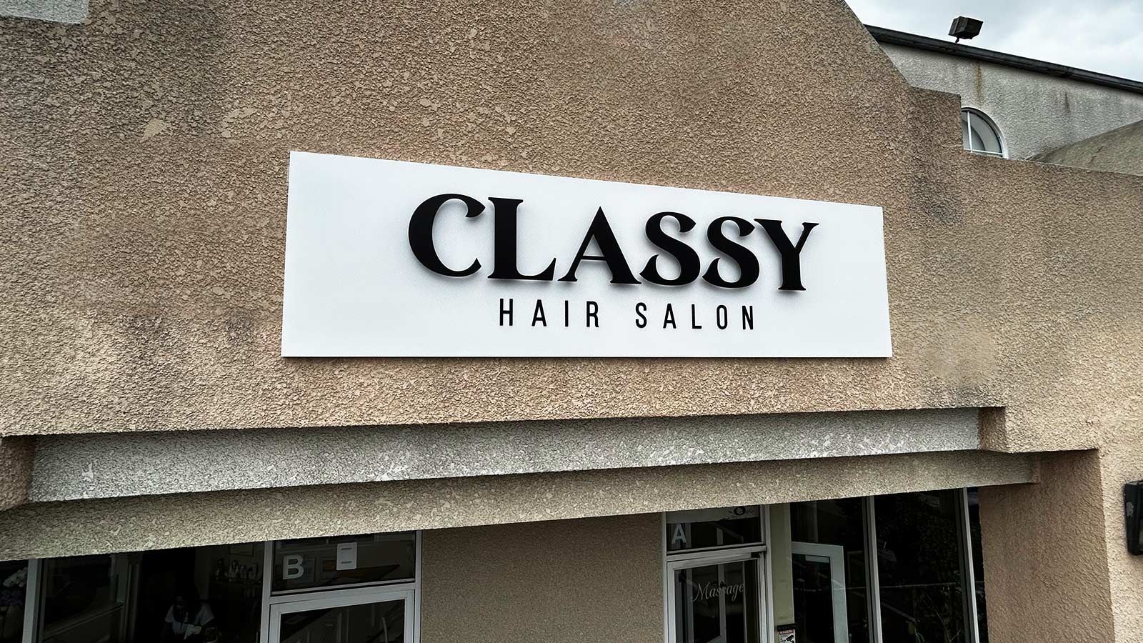 A Classy Nail Salon Is