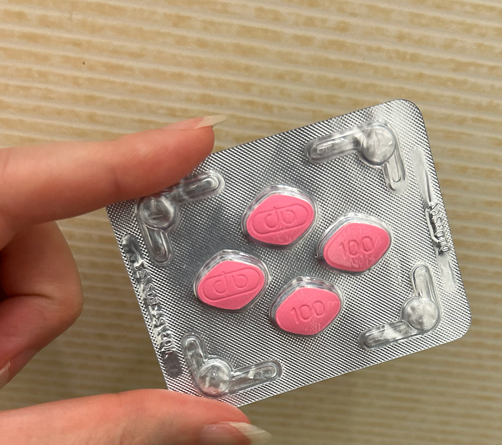 ラブグラ通販【正規品】女性用バイアグラ｜100mg4錠｜不感症改善｜グー薬局