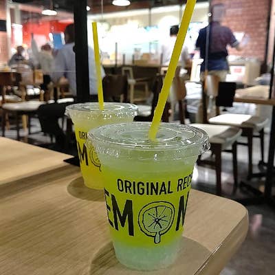 LEMONADE by Lemonica 神戸ハーバーランドumie店（神戸駅・ハーバーランド周辺/ジュースバー） -