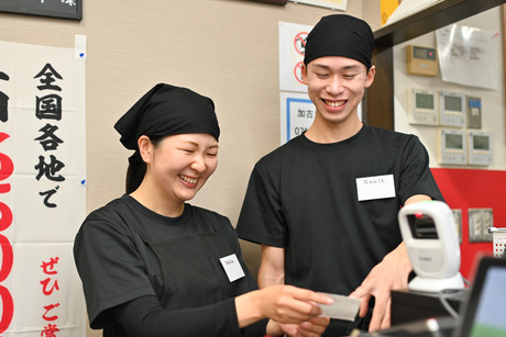 長野県塩尻市のホールスタッフ