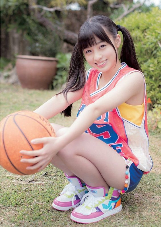 橋本環奈のエロ画像まとめ。写真集のムチムチおっぱい＆濡れ場イキ顔 | 芸能人のエロ画像 最新まとめ