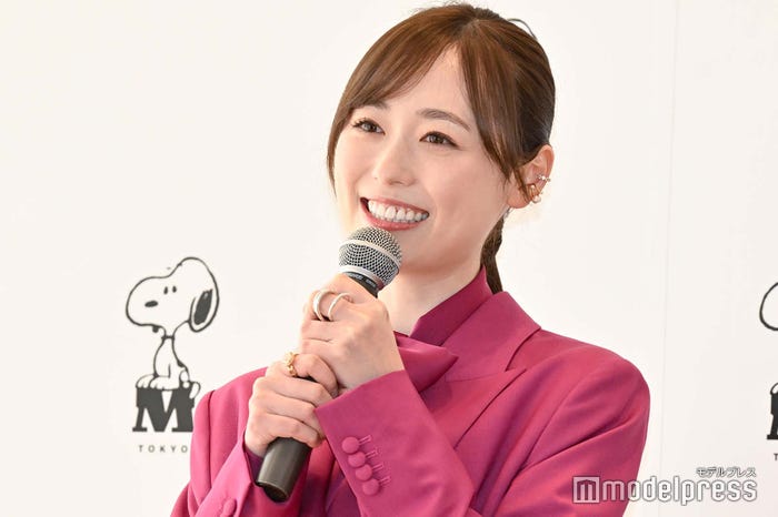 福原遥、“人気キャラ”変身で照れ笑い 2024年にチャレンジしたいこと明かす - モデルプレス