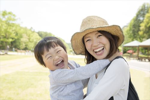 AV女優の顔バレ｜リスク0％にはなりません…でも、〇〇する方法で？！ – Ribbon