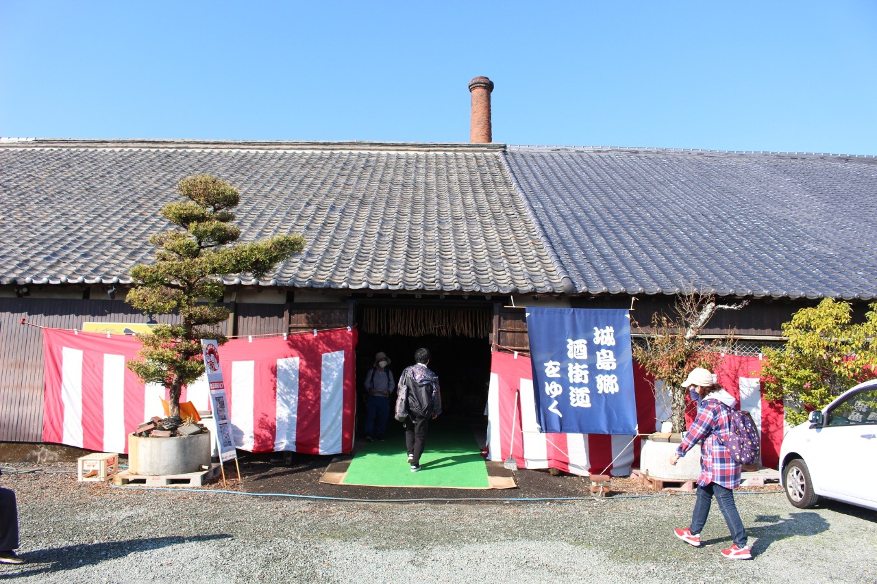 散歩の達人 2023年3月号 |