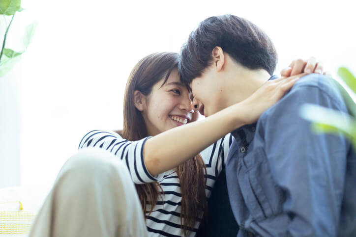 意外と知らないキスの種類｜健康美人