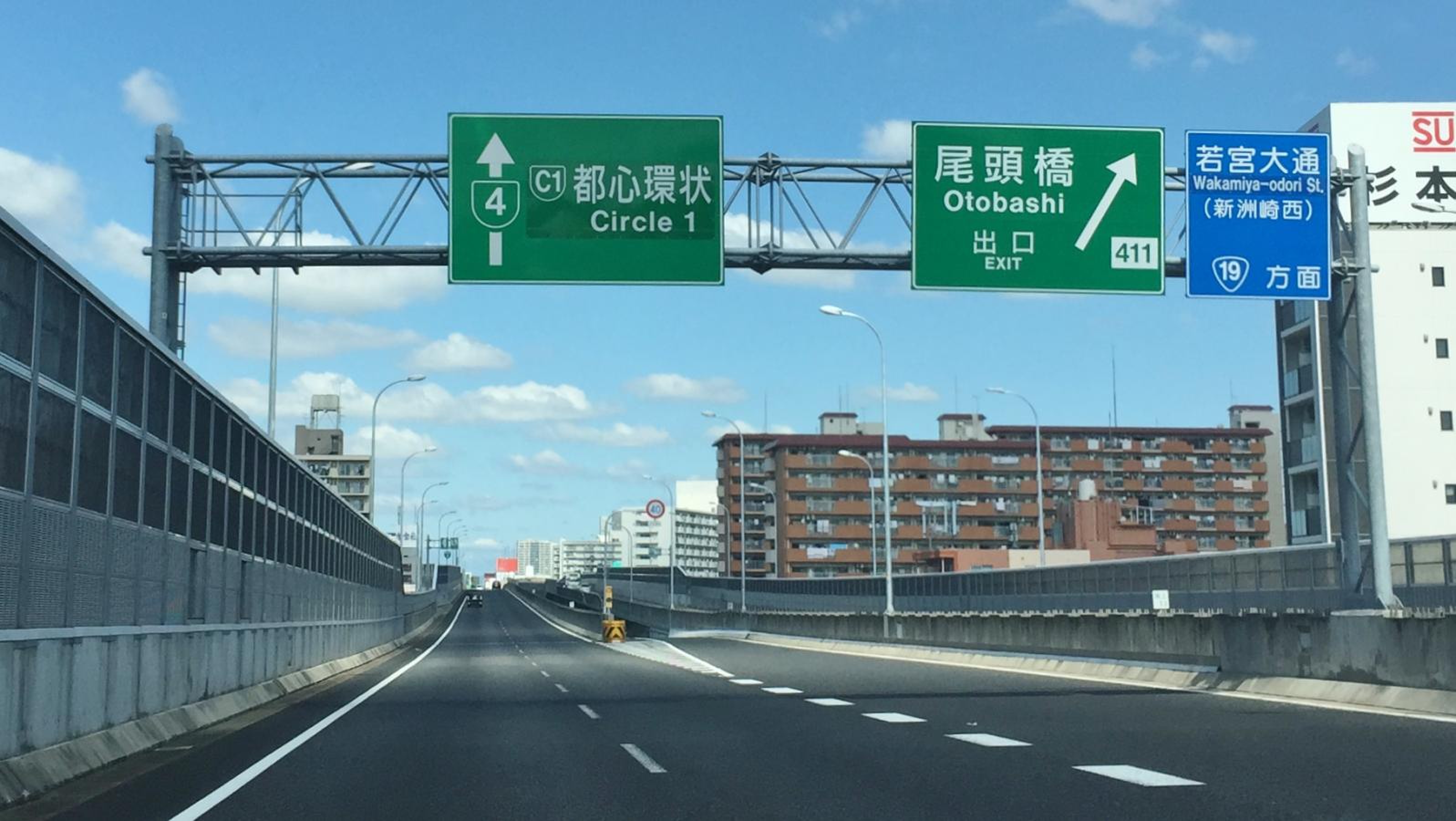 名古屋市の堀川「尾頭橋親水広場」にて飲食・集客イベントの社会実験を実施！『尾頭橋リバーサイドパンマルシェ』を11/14～  週末に開催｜名古屋市緑政土木局河川部河川計画課のプレスリリース