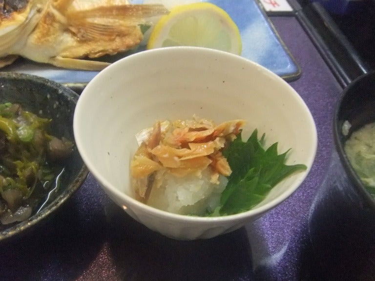 【おすすめ】, 本日は秋刀魚焼！残りわずかです🐟, 牡蠣🦪にイカ🦑、お酒もご用意ございます🍶, お電話でのお席のご予約も承っております☎️,