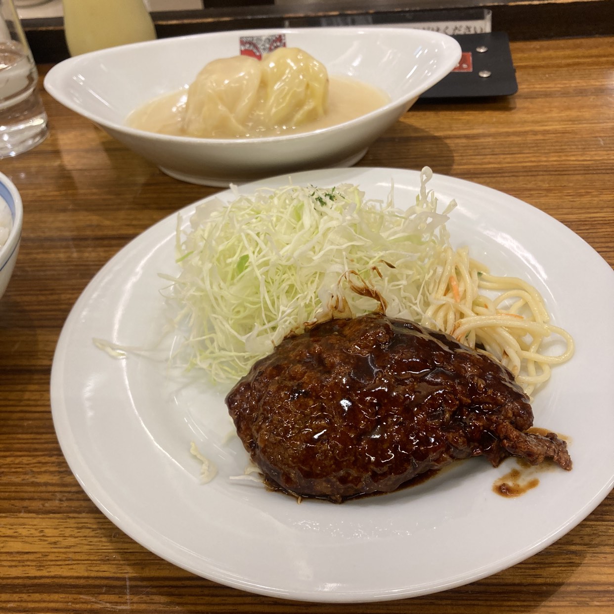 アカシア 羽田空港第２ターミナル店（羽田空港/洋食） -