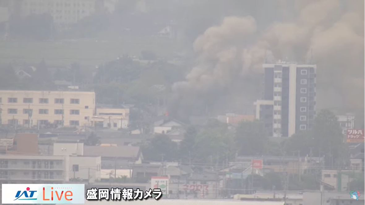 火事】岩手県盛岡市「盛岡八幡宮」近くで火災 セブンイレブン盛岡松尾町店横の住宅から黒煙あがる建物火災 :